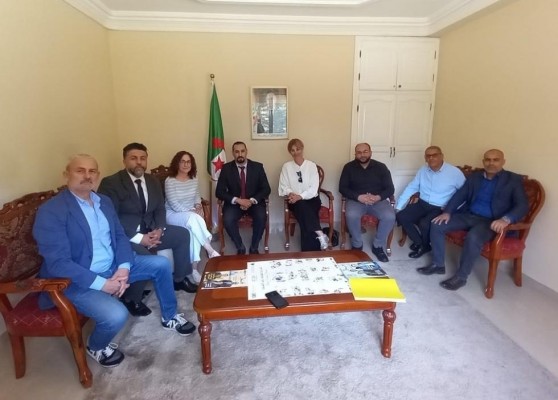 Empresas valencianas de mueble y textil-hogar parten de misión comercial a Argelia