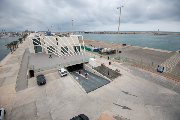 Innovación adjudica el parking del Muelle 5 a Digital Córner: suma 183 plazas más en el Puerto