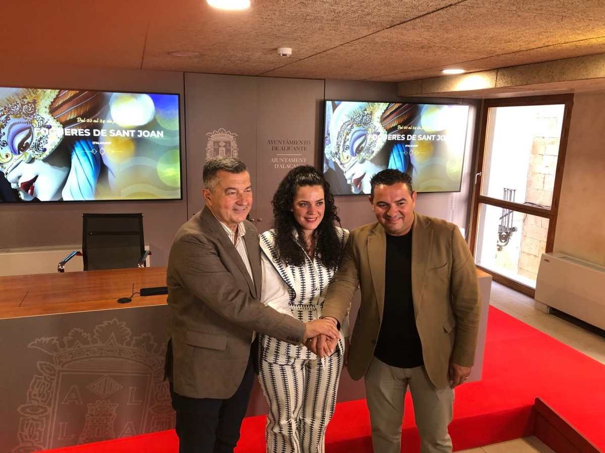 Alicante activa el centenario de les Fogueres con su fundación organizadora: exposiciones, desfiles...