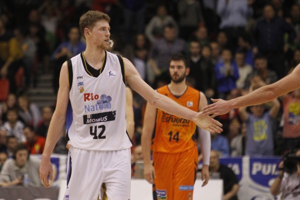 Valencia Basket llega a un acuerdo con Travis Peterson hasta final de temporada