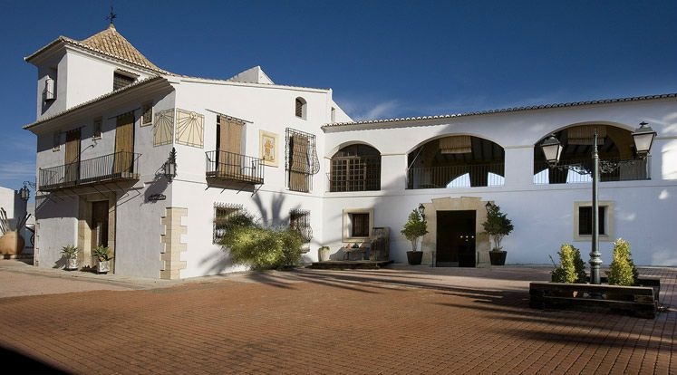 El edificio principal de la Finca de Die.
