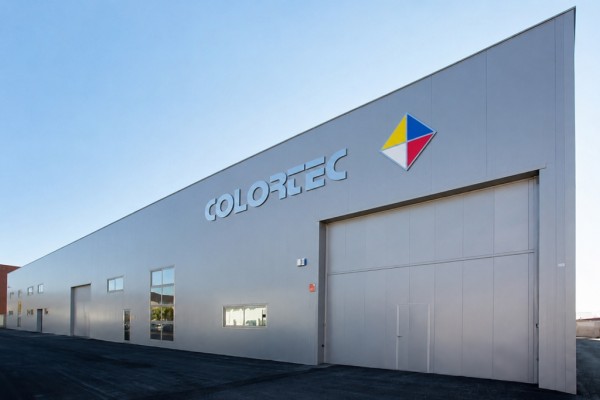La química Colortec impulsa su transformación industrial con la digitalización integral de su planta en Ibi