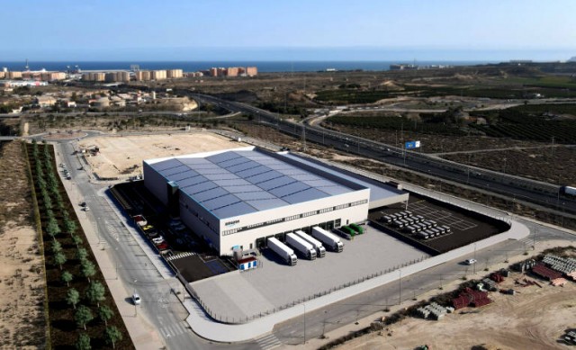 Lauthon, propietaria de la nave de Amazon en Alicante, debutará en BME Scale Up