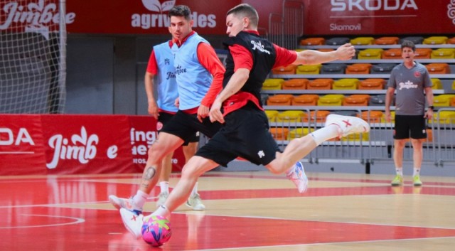 El Jimbee cierra la fase regular cuarto y aspirando a ser tercero en su visita al colista Ribera Navarra