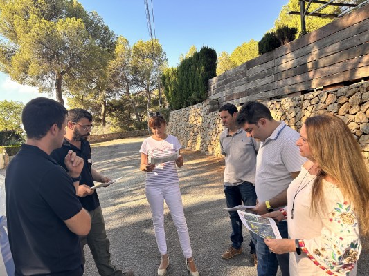 Benicàssim delimita su interfaz urbana forestal en 280 hectáreas y realiza labores de mantenimiento