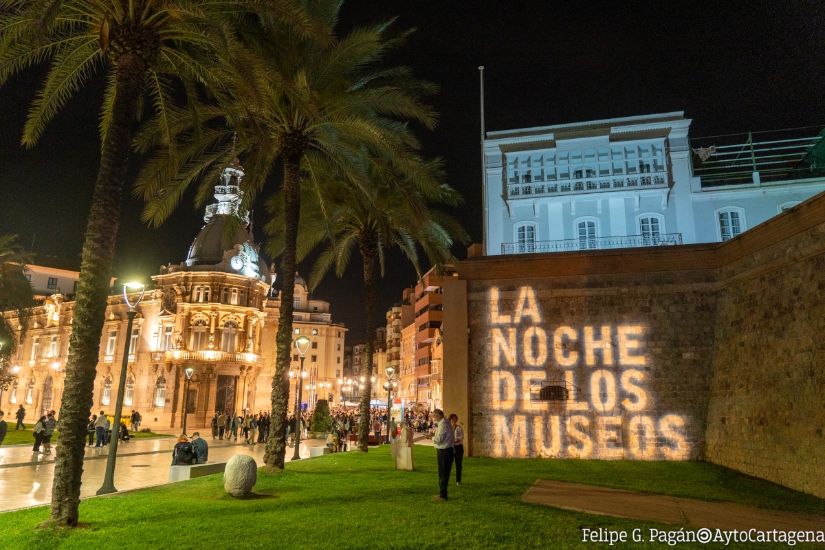 Cuando los museos trasnochan en Cartagena: la ciudad vibra con uno de los eventos más esperados del año