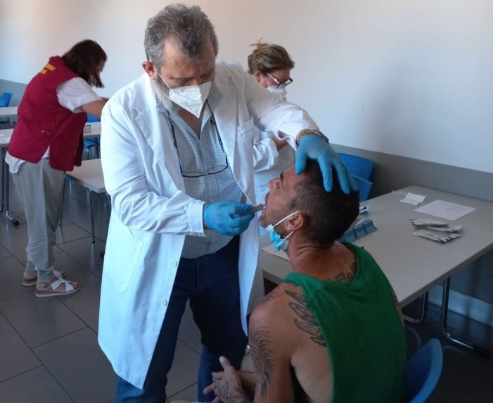 Valencia y Alcoy se suman a una campaña para buscar los últimos casos de hepatitis C