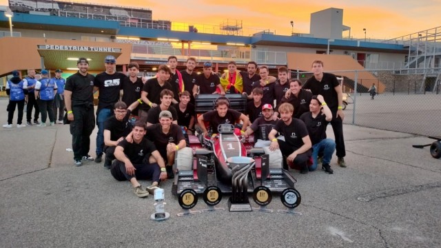 La UPV gana por segundo año consecutivo la Formula SAE Michigan