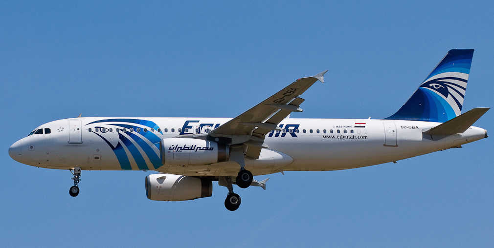 Egypt Air confirma el hallazgo de los restos del avión desaparecido

