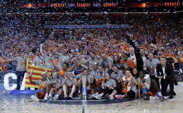 Las imágenes del cuarto título liguero de Valencia Basket