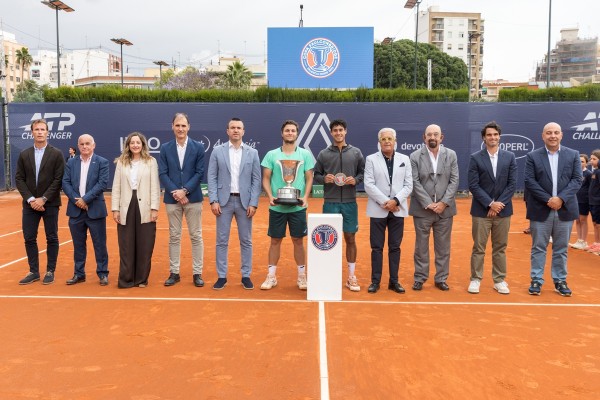 Kecmanovic conquista la Copa Faulconbridge 