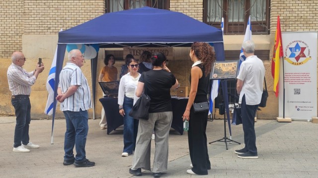 El Kiosco Sefarad vuelve a la Plaza Santo Domingo de Murcia para celebrar los 78 años de la independencia de Israel