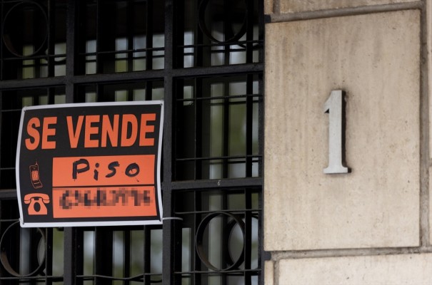 La compraventa de viviendas en Comunitat Valenciana vuelve a tasas positivas con una subida del 3,4% en marzo