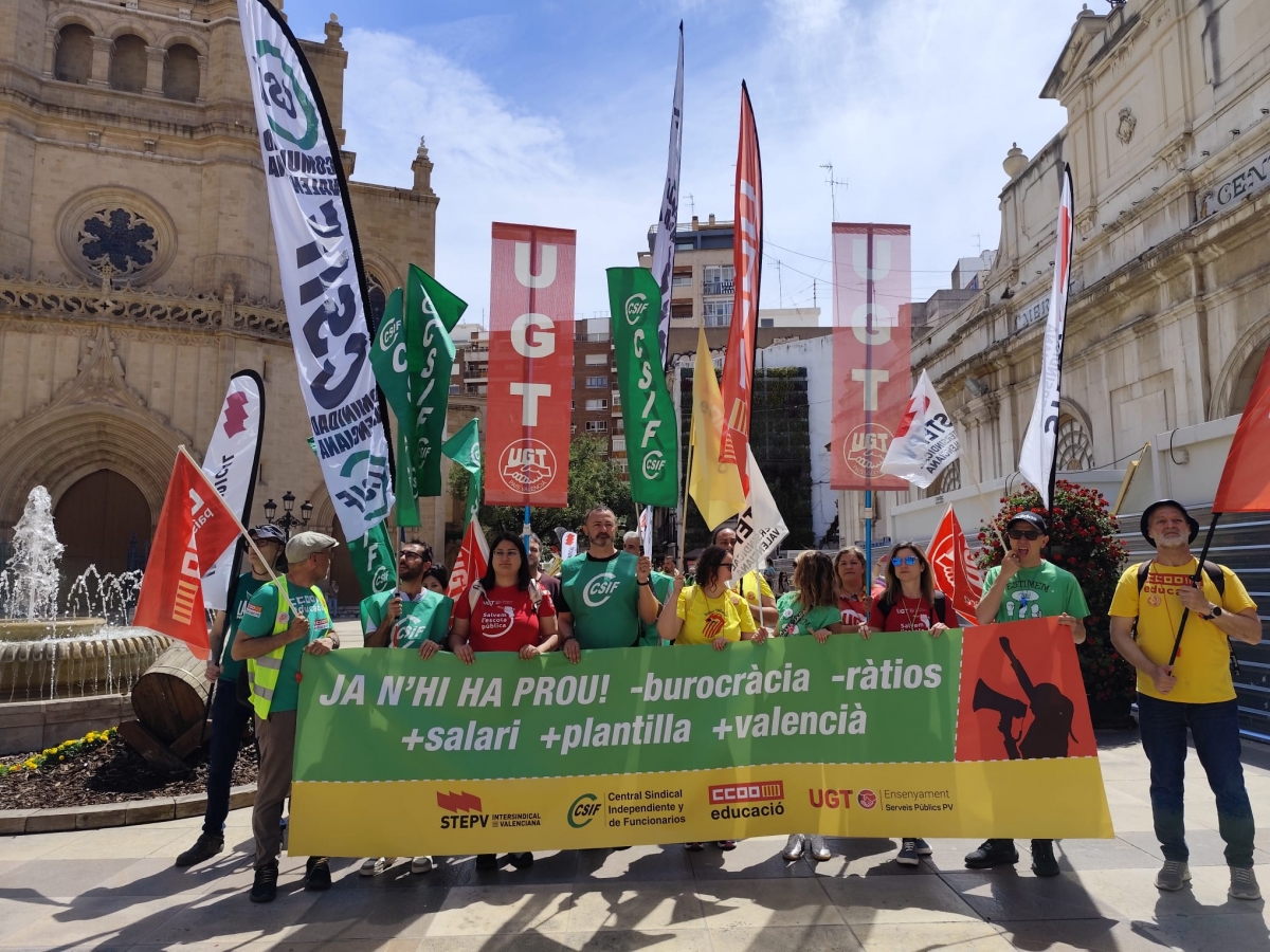 La huelga educativa no frena en Castellón: 4.500 personas llenan las calles en una nueva manifestación