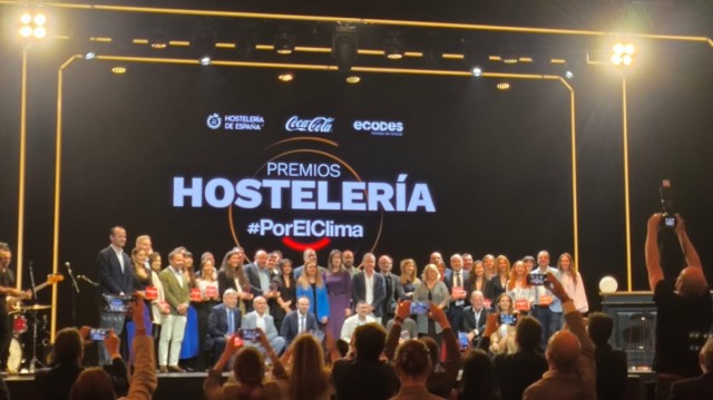 El Laboratorio de Climatología de la UA, premiado por su labor científica en los III Premios Hostelería #PorElClima