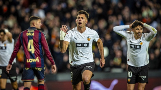 Hugo Duro entra en el ‘top 25’ de máximos goleadores de la historia del Valencia CF en liga