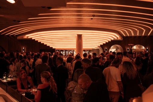 Béton Brut celebra su primer aniversario con una fiesta el 22 de mayo