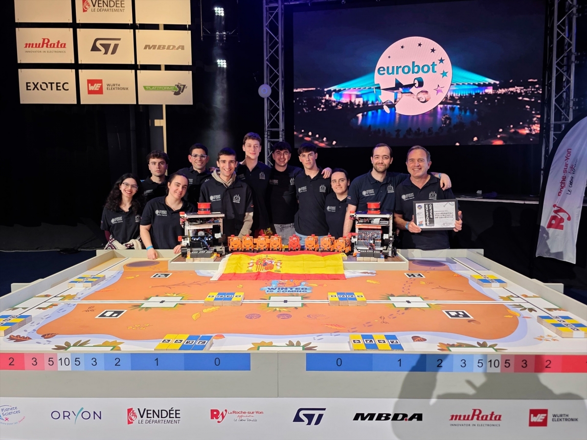 Un equipo de la UPV gana en Francia el premio a la innovación en Eurobot 2026
