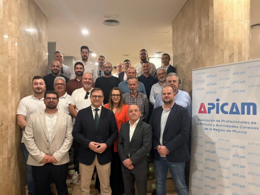 José Sánchez alcanza la Presidencia de la Asociación de Profesionales de la Pintura de la Región