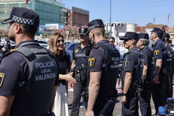 Arranca el dispositivo de playas con más seguridad y asistencia: 200 efectivos y pulseras identificativas