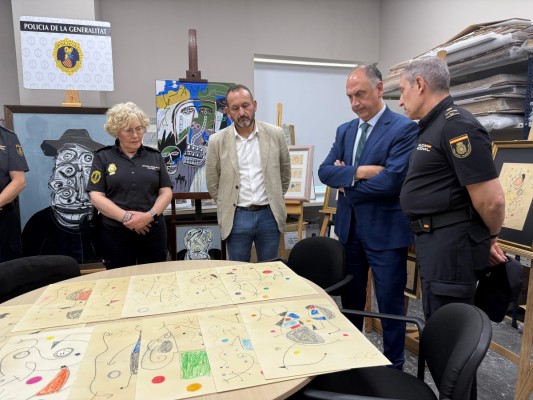 Intervienen en València 39 obras falsas de Saura, Miró y Basquiat