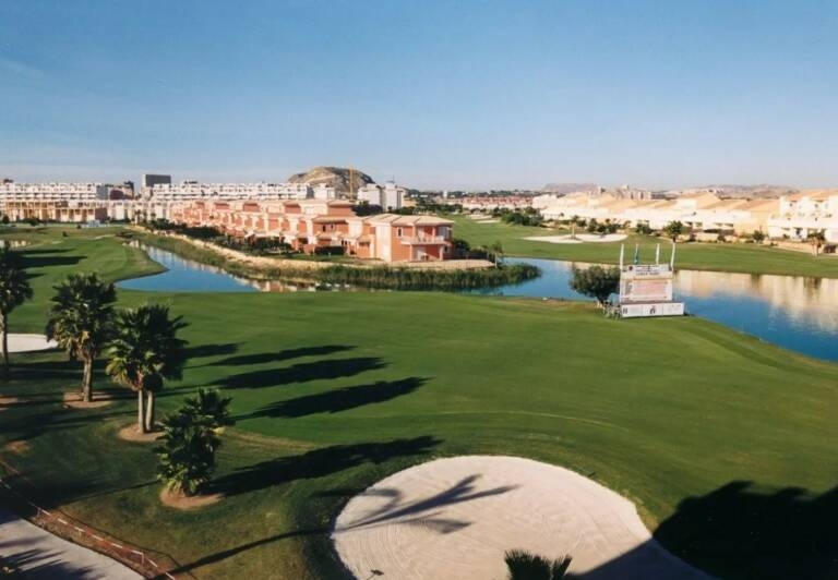 El Plantío proyecta doblar su resort en Alicante con más golf, pistas deportivas, colegio y residencia