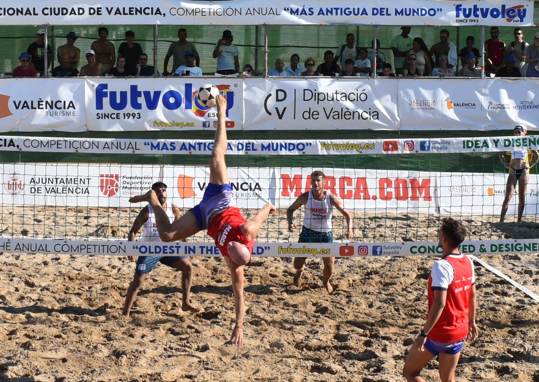 El 26º Open Nacional Benicàssim de futvóley arranca con actividades, cursos y entrenamientos