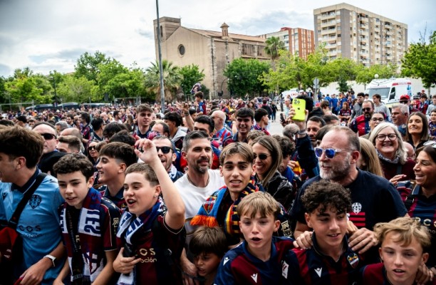 La afición del Levante se reunirá en el centro de Sevilla y marchará junta a La Cartuja