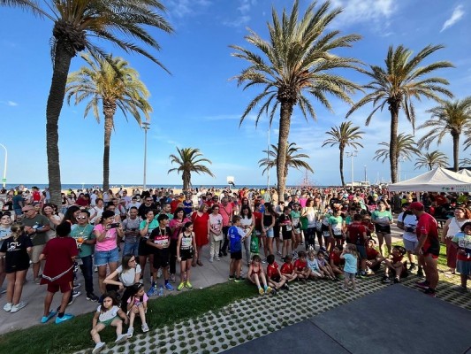 La Pobla de Farnals vuelve a correr junto al mar la IV edición de su 5K en una tarde llena de actividades