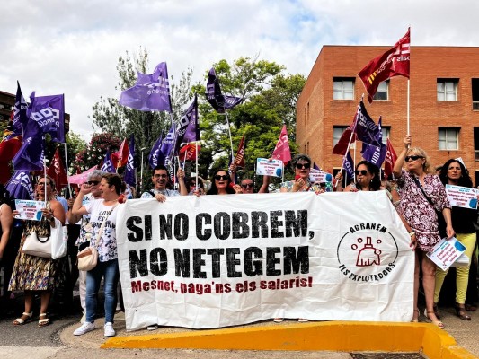 Trabajadoras de la limpieza de IES reclaman a Educación que 