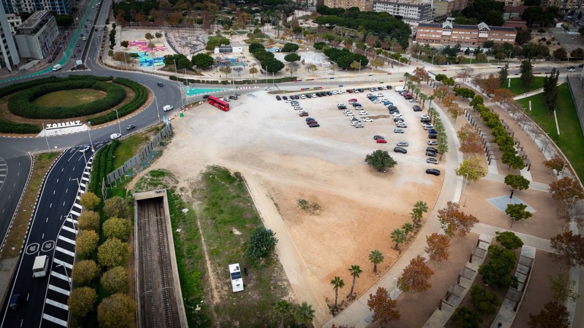 Vecinos de Torrent estudian acciones legales contra el Ayuntamiento por el uso de Parc Central para macroeventos