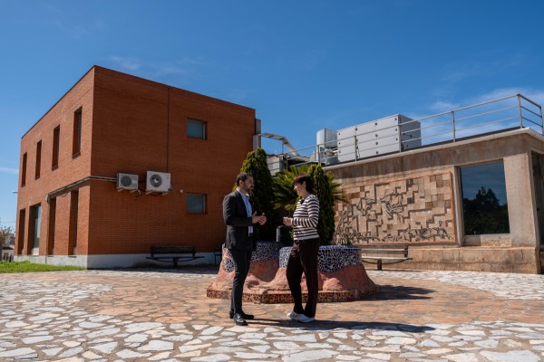 L'Alcora licita por cerca de 270.000 euros la reforma y mejora energética de la piscina cubierta municipal