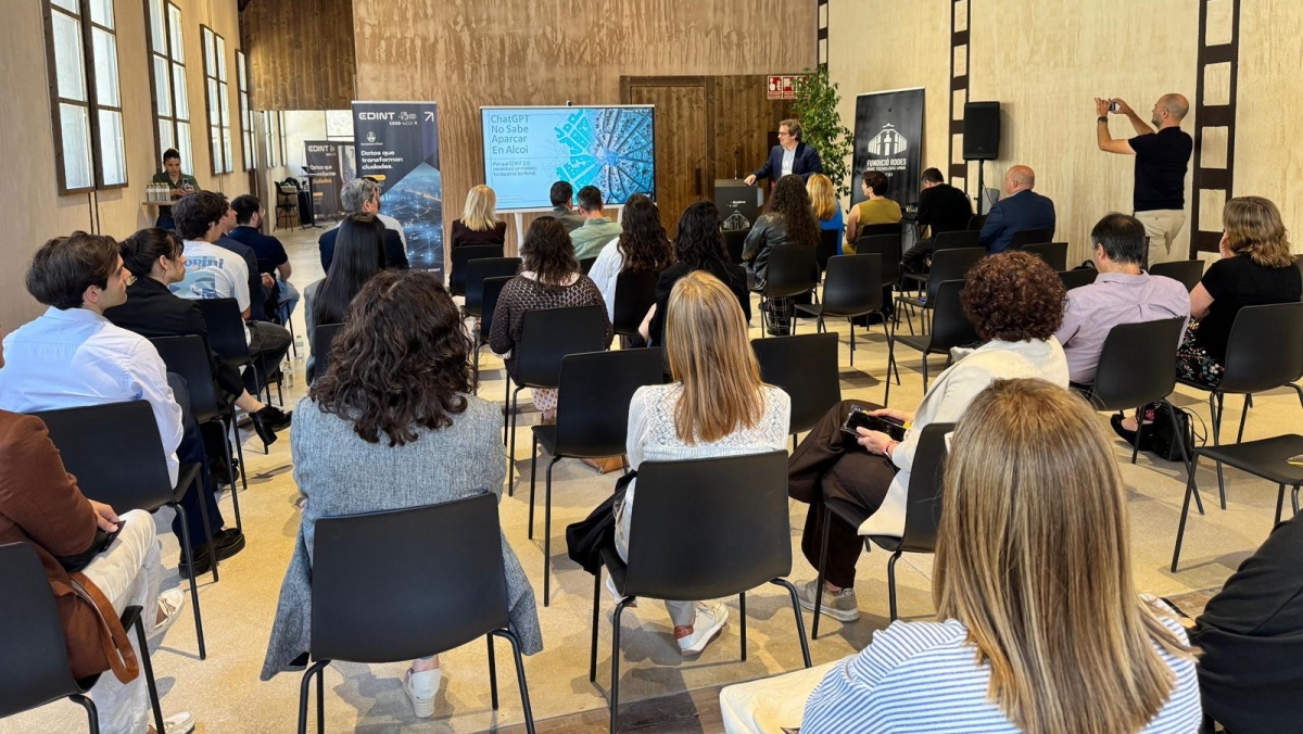 La oficina del dato de Alcoy se abre a las empresas: pueden usar su información para tomar decisiones