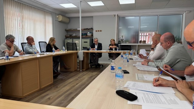 Formación y adaptación, ejes del plan de choque de la Generalitat para impulsar el empleo en el calzado valenciano