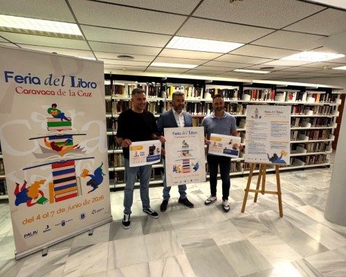 Los escritores Nieves Herrero y Víctor del Árbol visitarán la Feria del Libro de Caravaca
