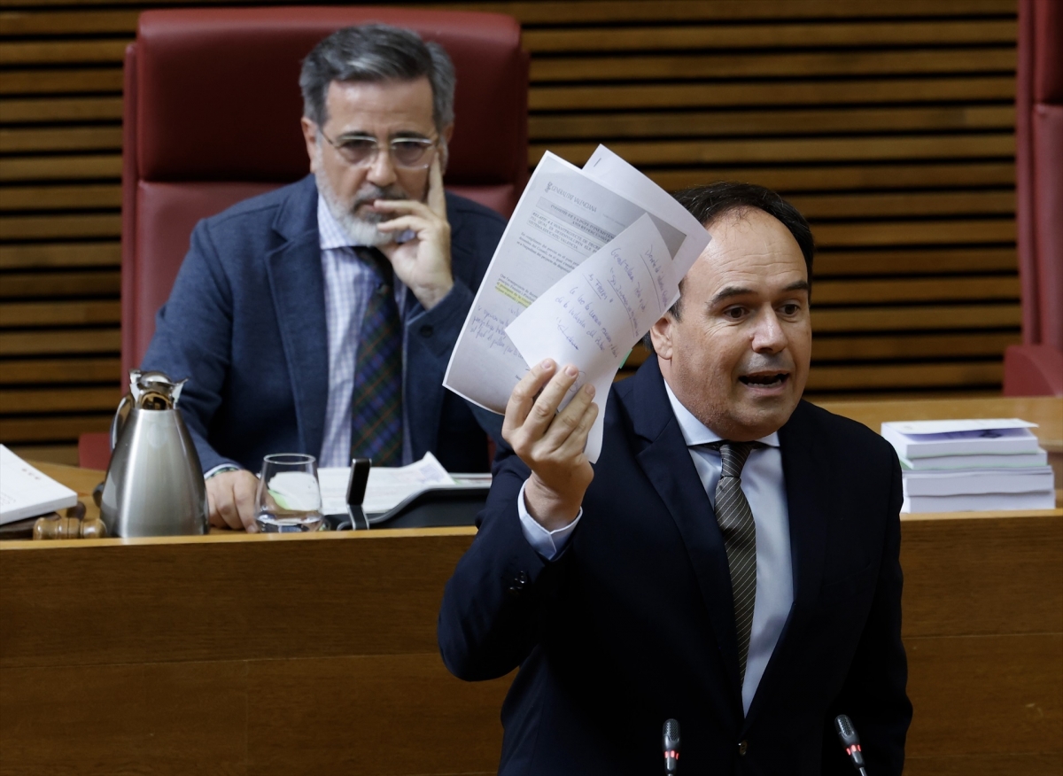 Llorca defiende que la oferta de Educación a sindicatos es la 
