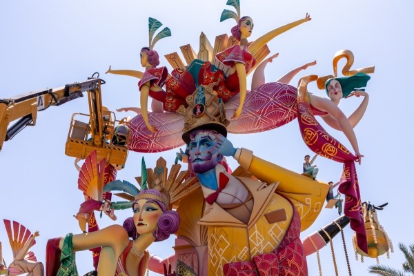 Alicante se abre a revisar la ordenanza de Fiestas: una de las peticiones de hogueras y barracas
