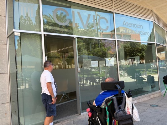 San Vicente incorporará a dos personas a la plantilla de la Oficina de Atención al Ciudadano