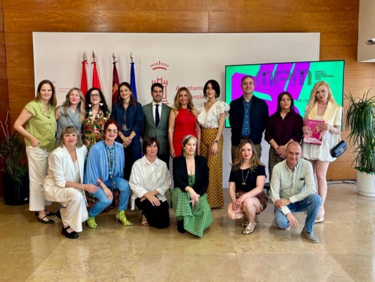 Pasarela Mediterránea llena de moda el Cuartel de Artillería de Murcia con desfiles, talleres, exposiciones y zona de compras