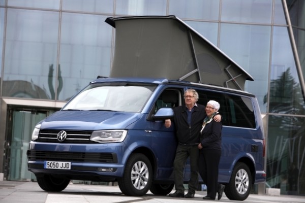 Volkswagen Vehículos Comerciales, compañero de viaje del hispanista Ian Gibson 50 años después