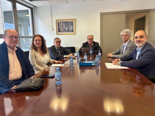 Empresas y vecinos piden al Gobierno mejorar la movilidad del Parque Tecnológico de Paterna y Mas Camarena