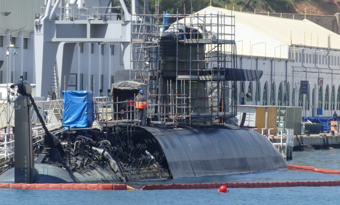 El submarino S-82 Narciso Monturiol retrasa su primera salida al mar y aplaza al menos tres semanas la inmersión estática
