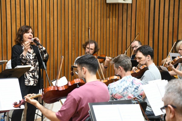La Orquesta Sinfónica de la Región acompaña a la cantaora Carmen Linares y al bailaor Jesús Carmona en el Festival de Úbeda