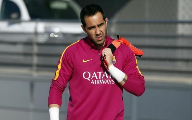 Luis Enrique recupera a Claudio Bravo para la final de Copa