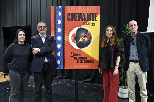 Álvaro Bernis pone a la audiencia en el centro del cartel de la 41ª edición de Cinema Jove