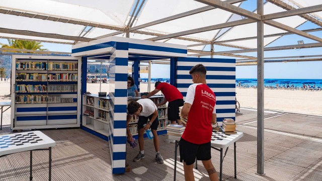 Nuevas acciones de información y educación medioambiental en las playas 