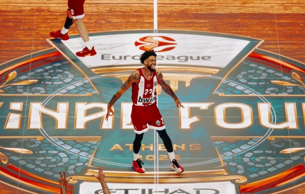 Olympiacos no da opción a Fenerbahçe y se clasifica para la final en un OAKA teñido de rojo 