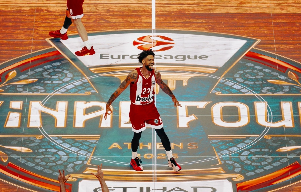 Olympiacos no da opción a Fenerbahçe y se clasifica para la final en un OAKA teñido de rojo 