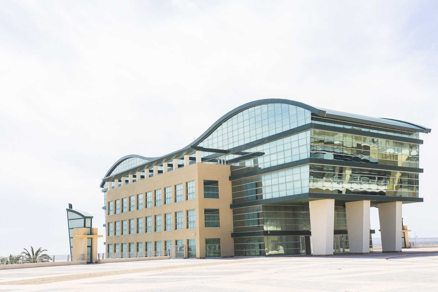 La Ciudad de la Luz, esperando a Mr. Marshall