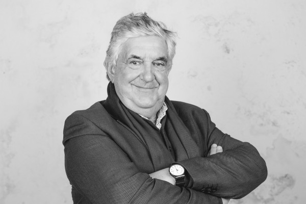 APE Grupo reúne en Castelló a César Ruiz-Larrea, referente de la arquitectura bioclimática en España